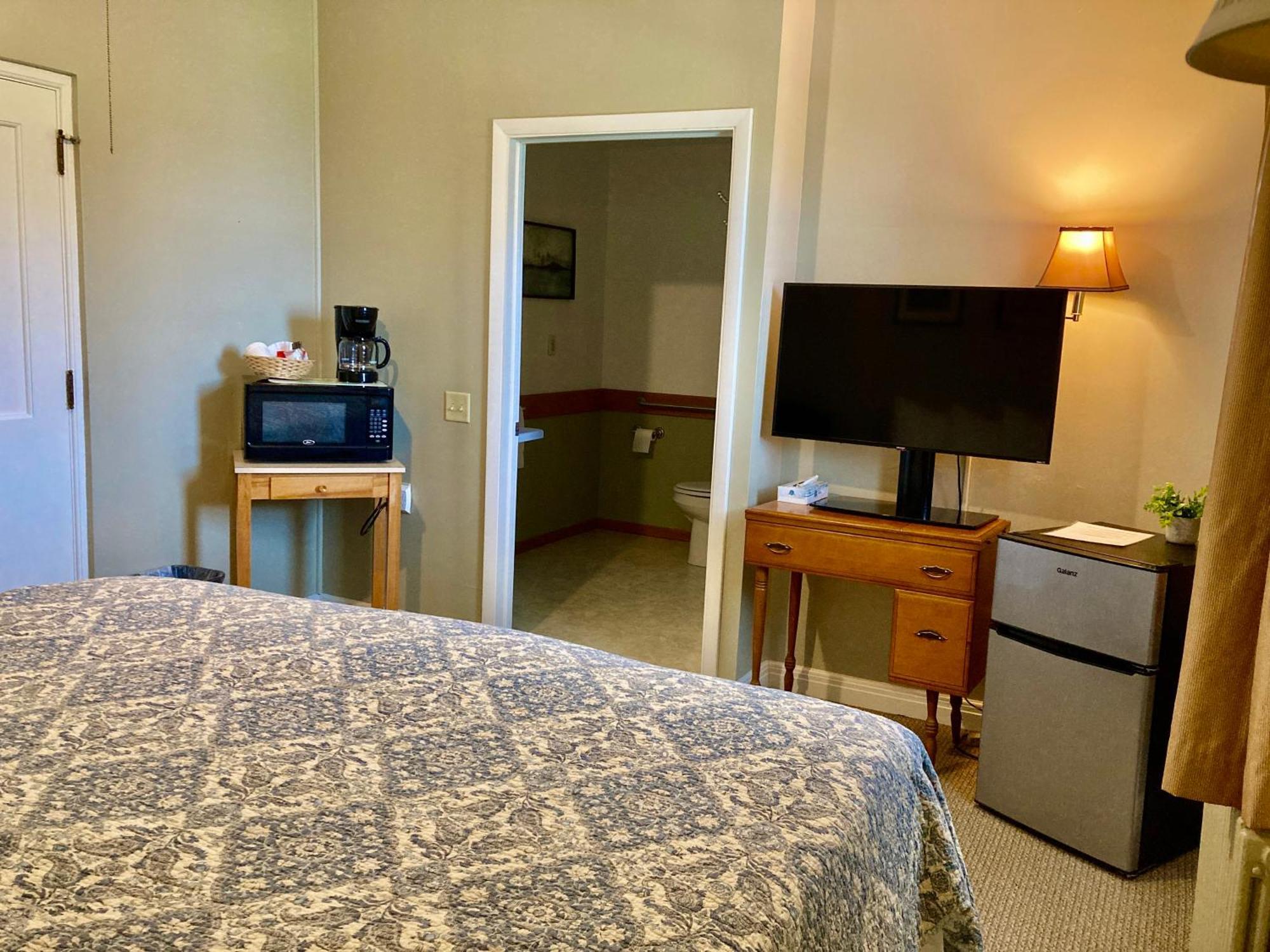 Garden Grove Retreat & Lodging Near Pictured Rocks, Fayette, Trails Buitenkant foto
